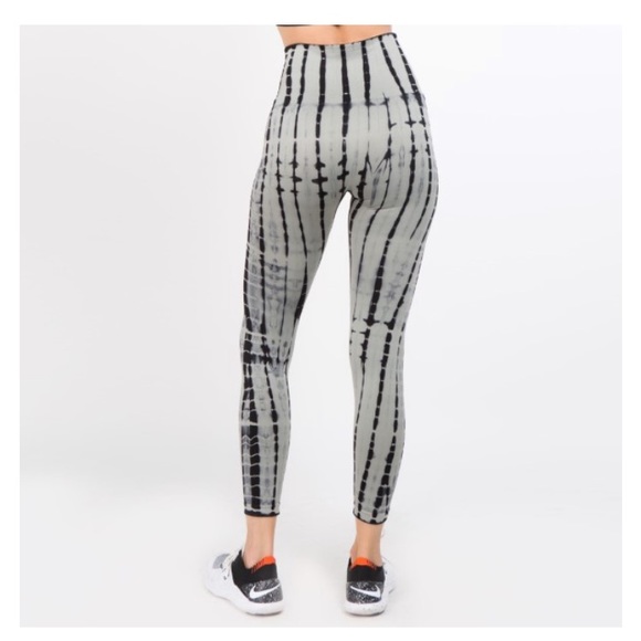 $Firm Tie-Dye/Squat Proof/Seamless - Picture 2 of 3